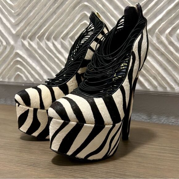 NEW London Trash Leather  Black White Zebra Fur Platform Stiletto Heel 7 - Picture 4 of 12
